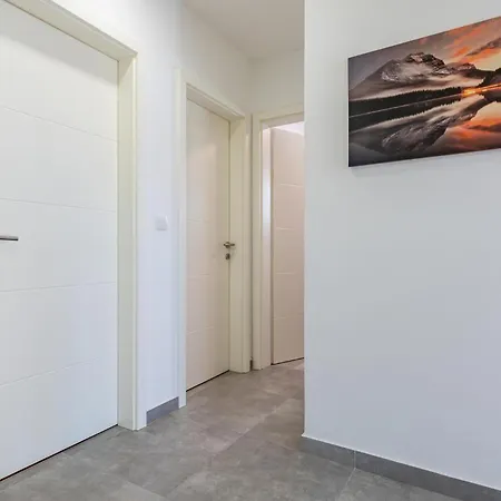 2 Bedroom Lovely In Lejlighed *